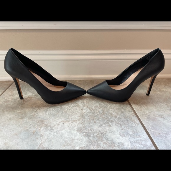 BCBGeneration SKIE HIDDEN PLATFORM PUMP - Picture 6 of 8